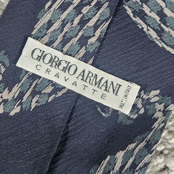 Giorgio Armani Cravette‎ Silk Tie Navy Blue Necktie Paisley 3.5 x 55 Made Italy - Picture 3 of 6